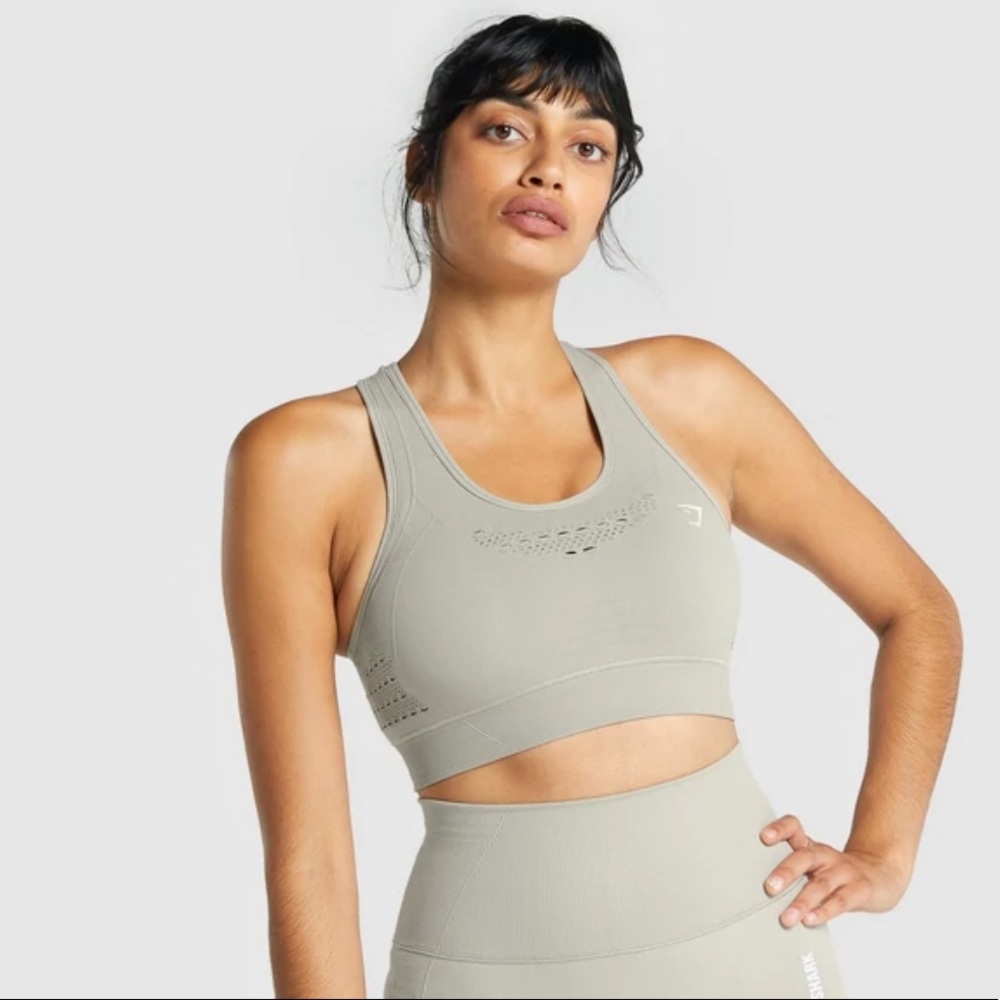 ENERGY SEAMLESS SPORTS BRA